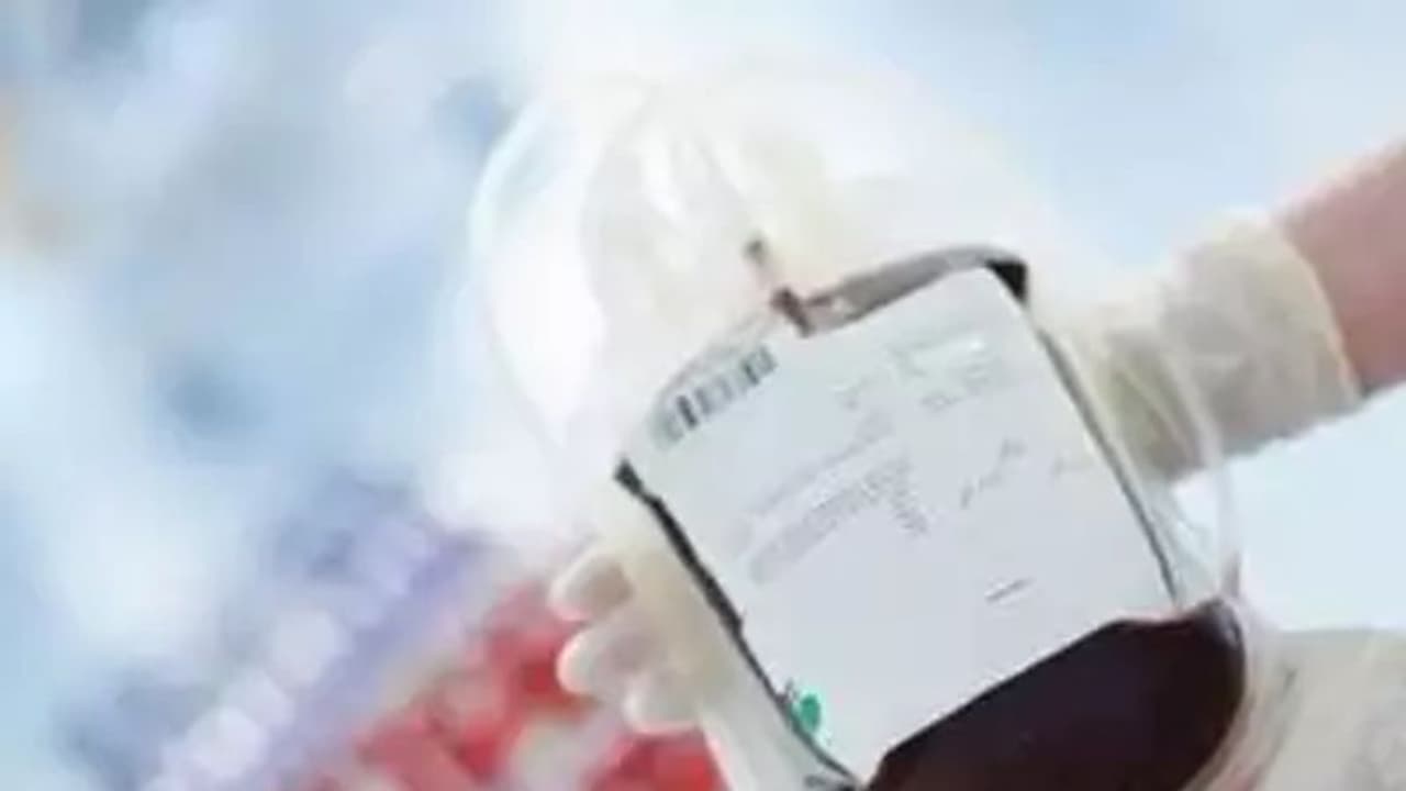 ரத்த வங்கிகளில் உள்ள ரத்தம் மீண்டும் பரிசோதனை… அரசு மருத்துவமனைகள் தீவிரம் ரத்த வங்கிகளில் உள்ள ரத்தம் மீண்டும் பரிசோதனை… அரசு மருத்துவமனைகள் தீவிரம்