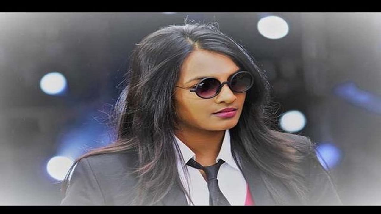 ಬಿಗ್ಬಾಸ್ : ಯಾರು ಈ ನಯನ ಪುಟ್ಟಸ್ವಾಮಿ? ಬಿಗ್ಬಾಸ್ : ಯಾರು ಈ ನಯನ ಪುಟ್ಟಸ್ವಾಮಿ?