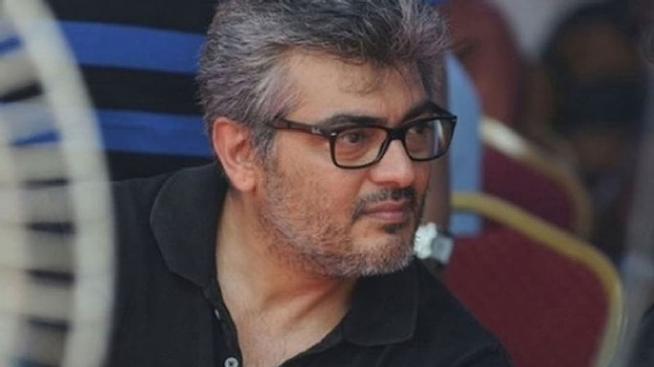 அஜீத் ஹீரோயினை கெட்ட வார்த்தைகளில் திட்டிய டிரைவர்... நான்கு செக்ஷன்களில் வழக்கு! அஜீத் ஹீரோயினை கெட்ட வார்த்தைகளில் திட்டிய டிரைவர்... நான்கு செக்ஷன்களில் வழக்கு!