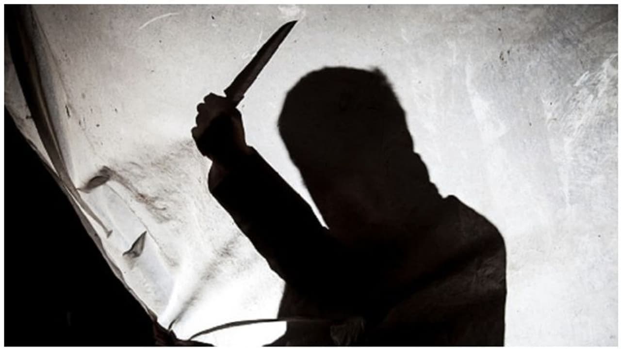 అనుమానం ముందు ఓడిపోయిన ప్రేమ.. భర్త చేతిలో భార్య దారుణహత్య అనుమానం ముందు ఓడిపోయిన ప్రేమ.. భర్త చేతిలో భార్య దారుణహత్య