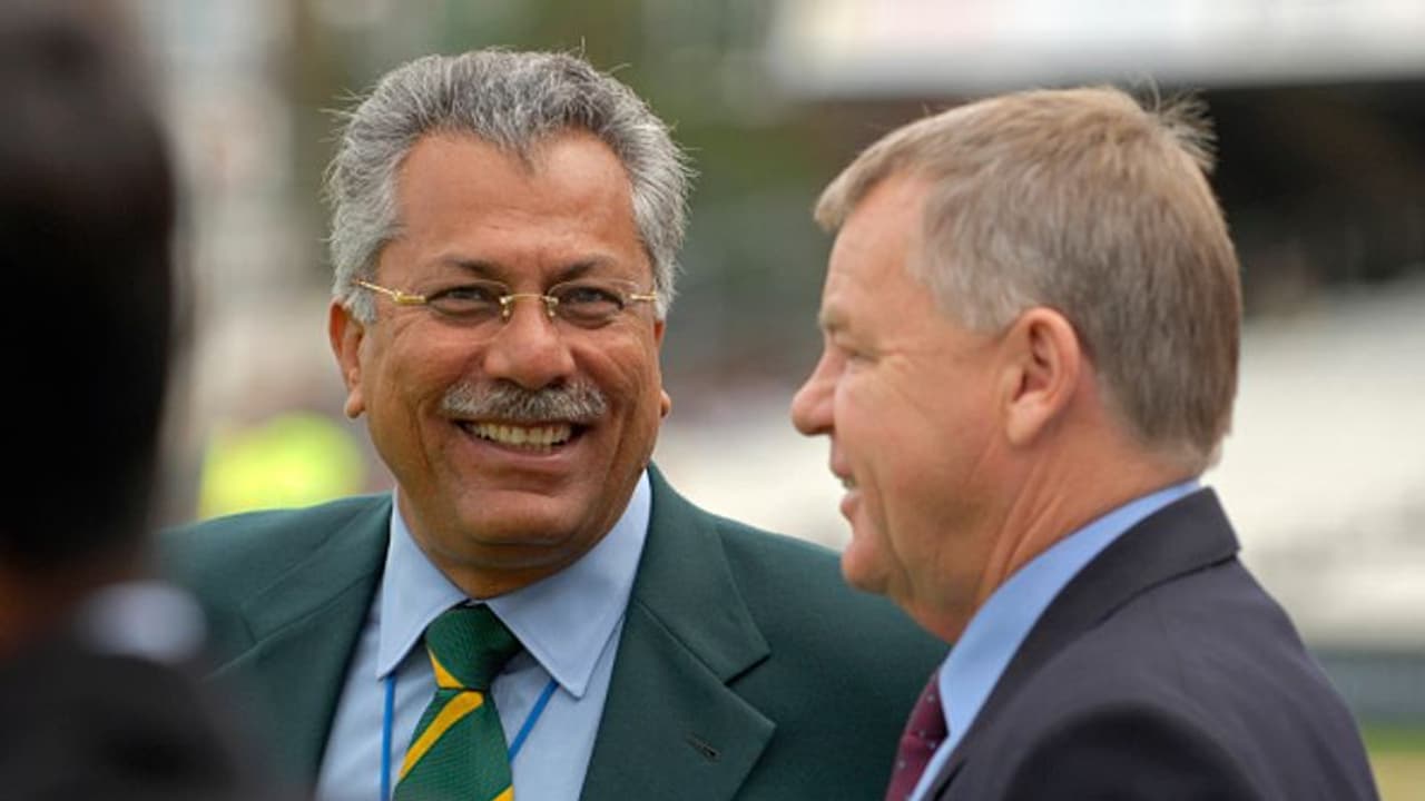 ലോകത്തിലെ ഏറ്റവും മികച്ച ബാറ്റ്സ്മാനെ പ്രഖ്യാപിച്ച് പാക് ഇതിഹാസം ലോകത്തിലെ ഏറ്റവും മികച്ച ബാറ്റ്സ്മാനെ പ്രഖ്യാപിച്ച് പാക് ഇതിഹാസം