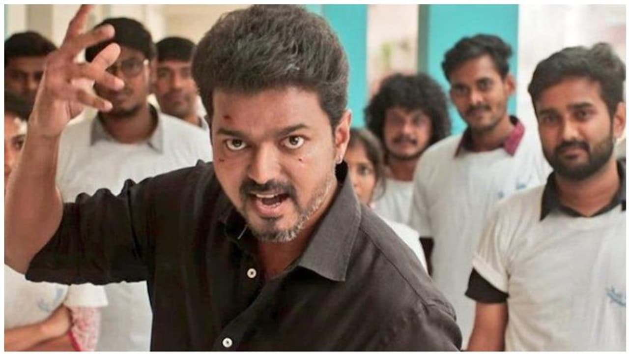 బాక్స్ ఆఫీస్: రజిని రికార్డ్ ను బ్రేక్ చేసిన విజయ్!