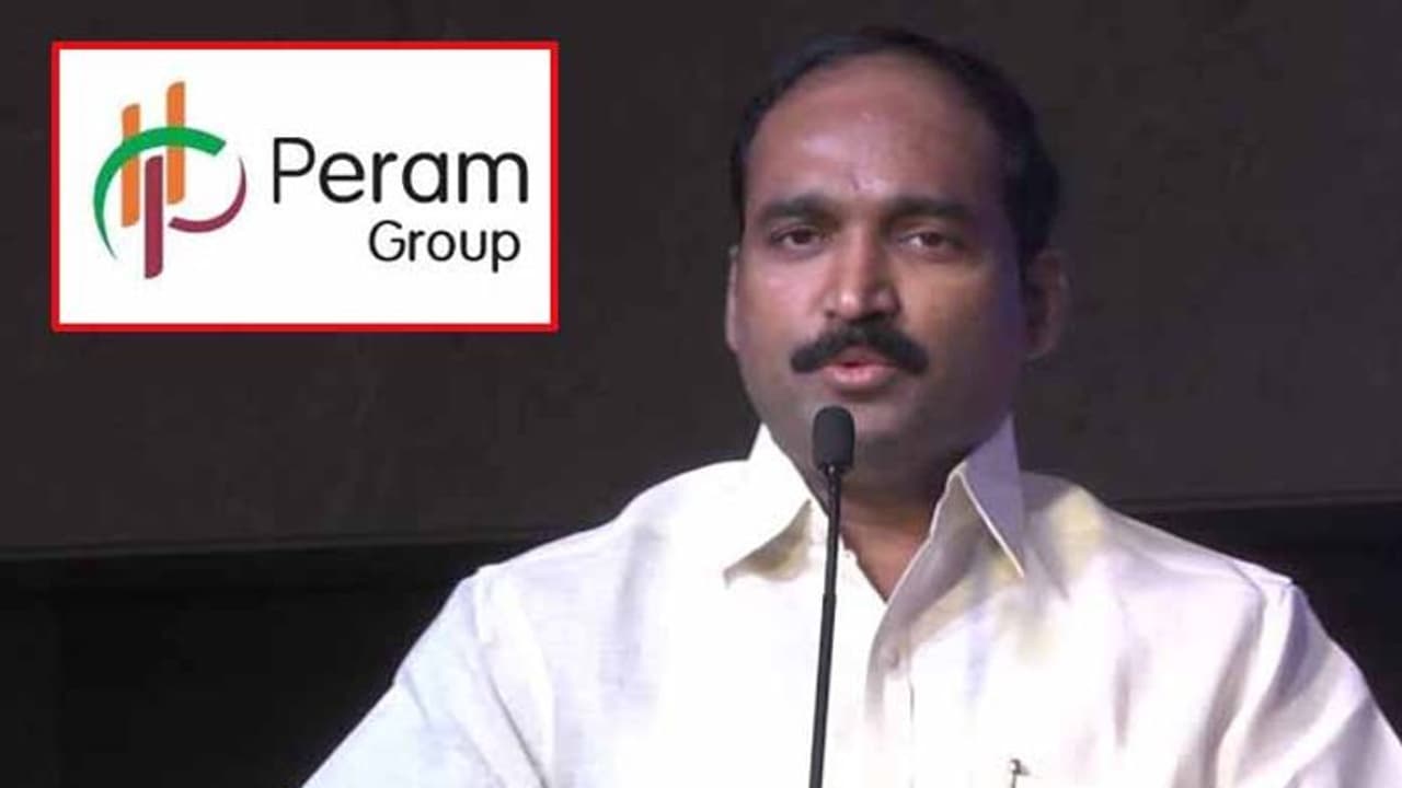 విశాఖలో ఐటీ దాడులు.. టీడీపీ ఎమ్మెల్యే యరపతినేని వియ్యంకుడి ఇంట్లో సోదాలు