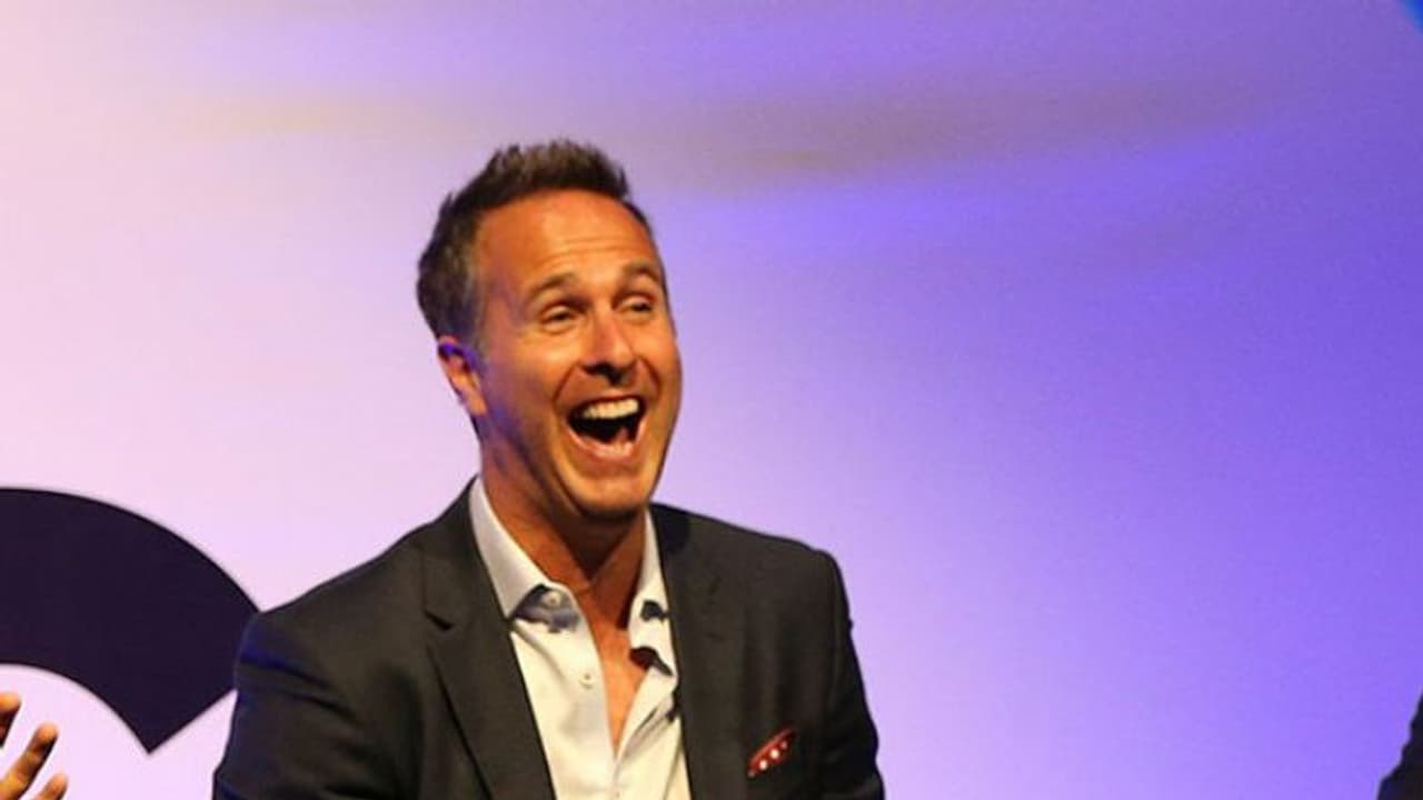 ഇന്ത്യന്‍ റോഡുകളില്‍ നിറയെ പശുക്കളും ഒട്ടകങ്ങളുമെന്ന് പരിഹാസം; മൈക്കല്‍ വോണിനെ പൊളിച്ചടുക്കി ആരാധകര്‍