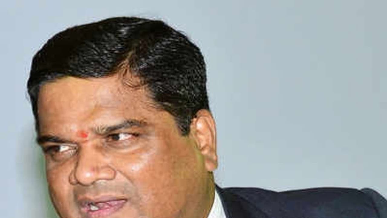 సుప్రీం కోర్టు న్యాయమూర్తిగా తెలంగాణ బిడ్డ సుప్రీం కోర్టు న్యాయమూర్తిగా తెలంగాణ బిడ్డ