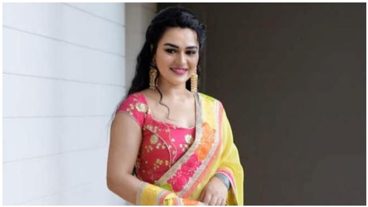 பிரபல நடிகையின் முகத்திற்கு நேராக அந்த உறுப்பை காட்டிய நடிகர் செய்ய சொன்ன காரியம்! பிரபல நடிகையின் முகத்திற்கு நேராக அந்த உறுப்பை காட்டிய நடிகர் செய்ய சொன்ன காரியம்!