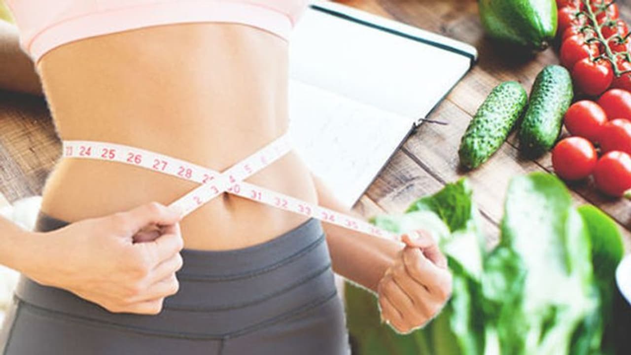 തടി കുറയ്ക്കാൻ ഉദ്ദേശിക്കുന്നുണ്ടോ; ഈ ഡയറ്റ് പെട്ടെന്ന് തടി കുറയ്ക്കാൻ സഹായിക്കും തടി കുറയ്ക്കാൻ ഉദ്ദേശിക്കുന്നുണ്ടോ; ഈ ഡയറ്റ് പെട്ടെന്ന് തടി കുറയ്ക്കാൻ സഹായിക്കും