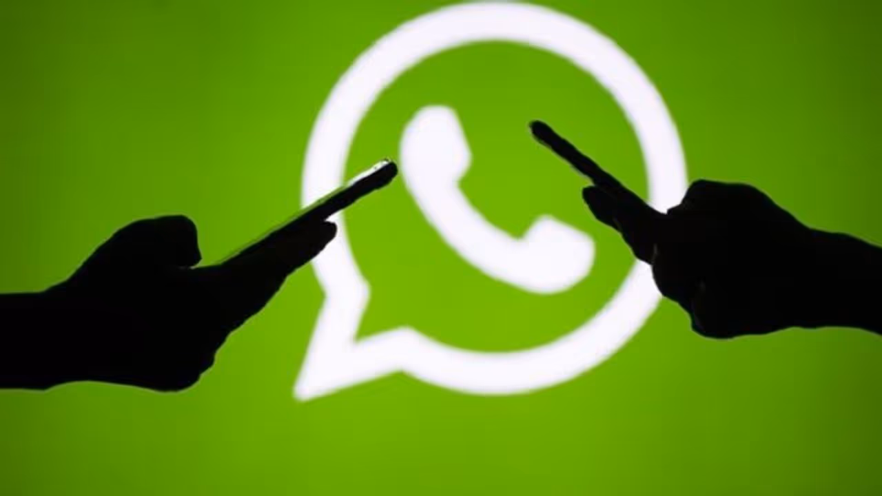 WhatsApp’s Neeraj Arora jumps ship months after co founder Jan Koum's exit