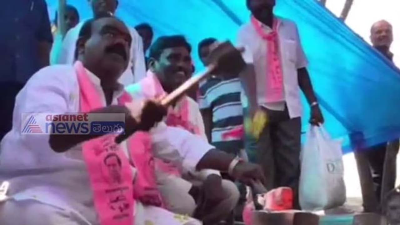 తెలంగాణ ఎన్నికలు: చారి ఓడి సెంటిమెంట్ గెలిచింది తెలంగాణ ఎన్నికలు: చారి ఓడి సెంటిమెంట్ గెలిచింది