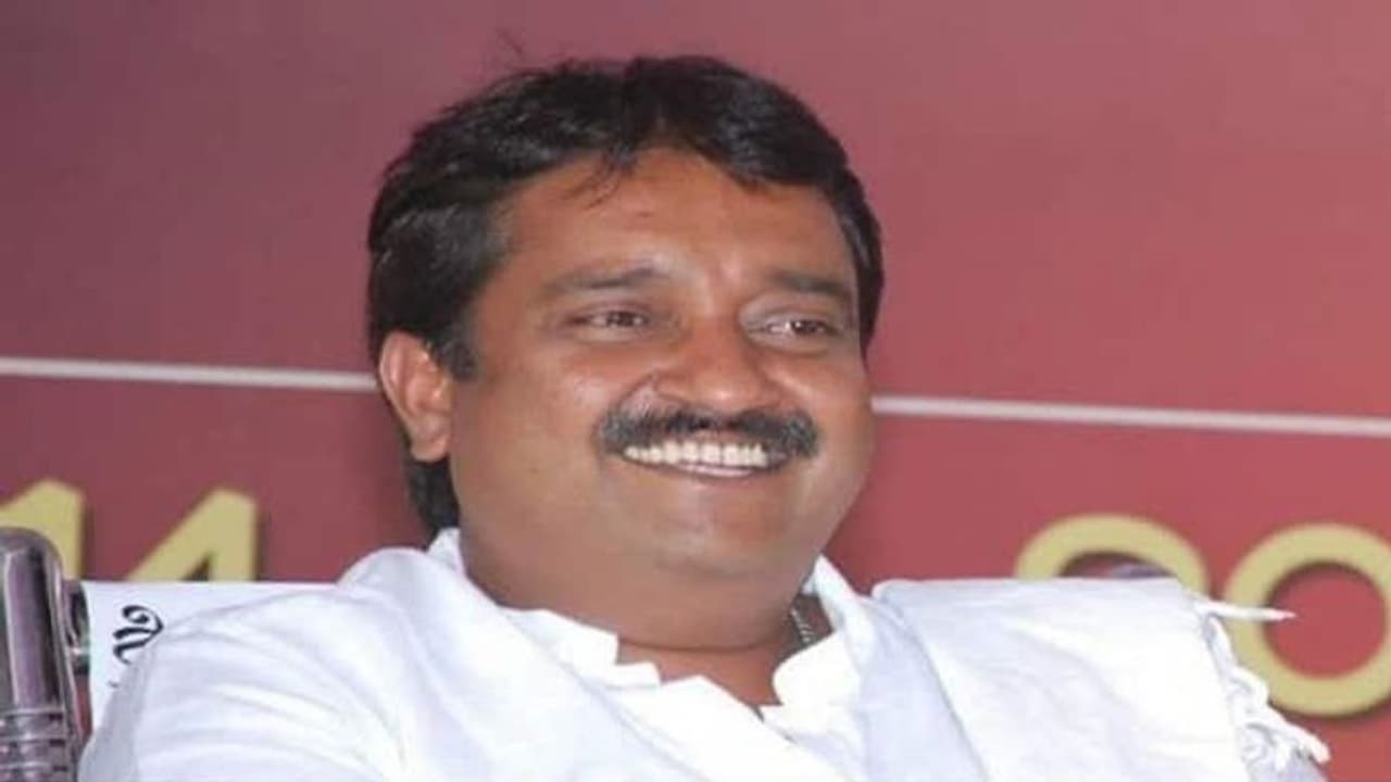 ಮಾಜಿ ಶಾಸಕ ಎಂ.ಪಿ ರವೀಂದ್ರ ಇನ್ನಿಲ್ಲ ಮಾಜಿ ಶಾಸಕ ಎಂ.ಪಿ ರವೀಂದ್ರ ಇನ್ನಿಲ್ಲ