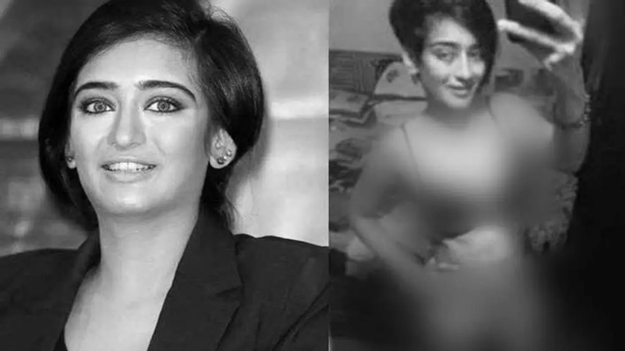 కమల్ ఫ్యామిలీ షాక్: అక్షరహాసన్ ప్రెవేట్ ఫొటోలు లీక్! కమల్ ఫ్యామిలీ షాక్: అక్షరహాసన్ ప్రెవేట్ ఫొటోలు లీక్!