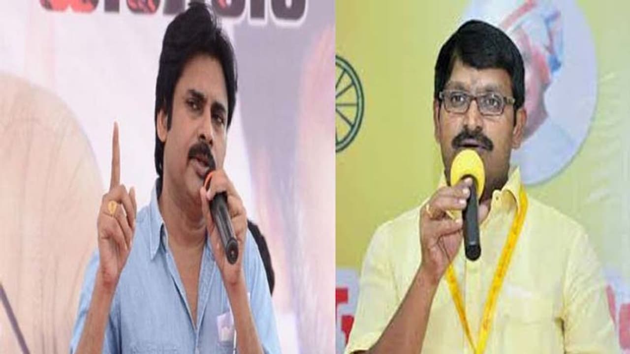 పవన్ వెనుక అదృశ్యశక్తి ఎవరో తెలుసా.. పవన్ వెనుక అదృశ్యశక్తి ఎవరో తెలుసా..