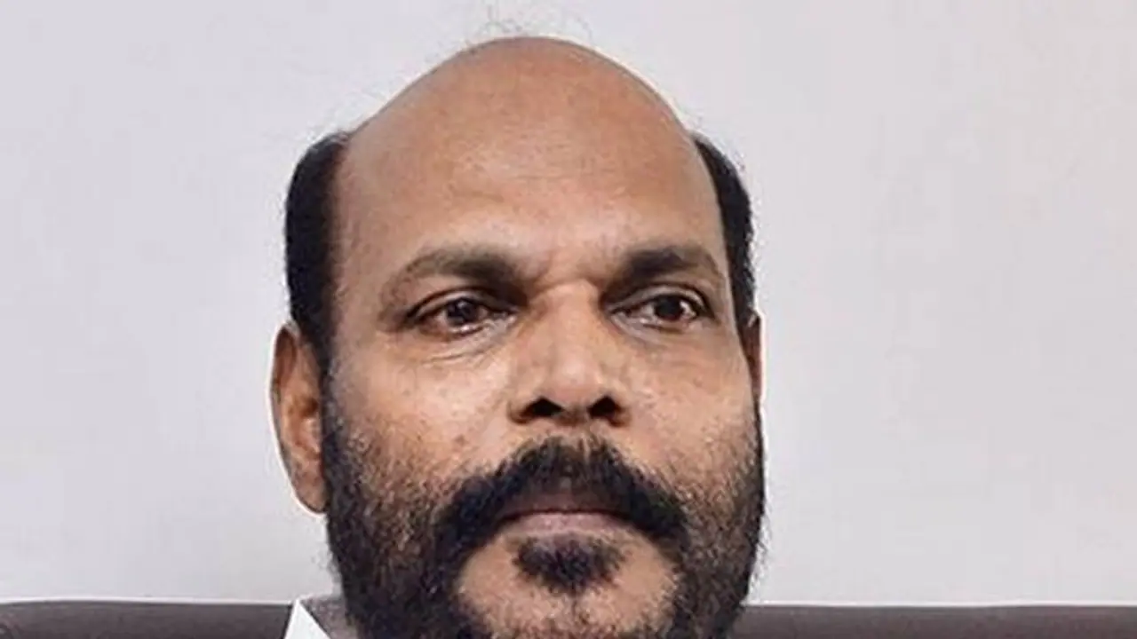 நில அபகரிக்க தொழிலதிபரை மிரட்டிய வழக்கு.. கைதாகிறாரா ஜான்பாண்டியன்? நில அபகரிக்க தொழிலதிபரை மிரட்டிய வழக்கு.. கைதாகிறாரா ஜான்பாண்டியன்?