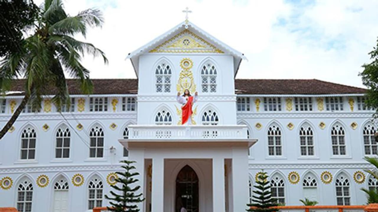 Uniform Mass : കുർബാന പരിഷ്കരണം; വൈദികർ വീണ്ടും നിരാഹാര സമരം തുടങ്ങി