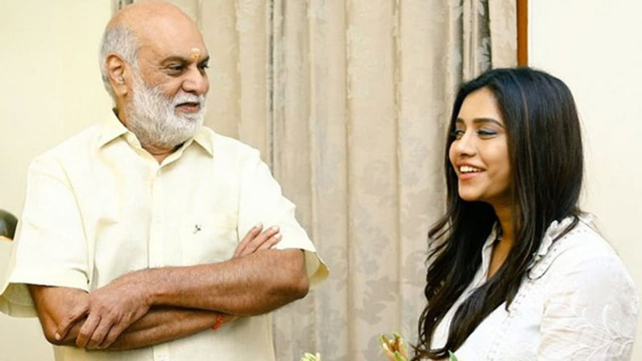 కుర్ర హీరోయిన్ కి రాఘవేంద్రరావు లవ్ లెటర్! కుర్ర హీరోయిన్ కి రాఘవేంద్రరావు లవ్ లెటర్!