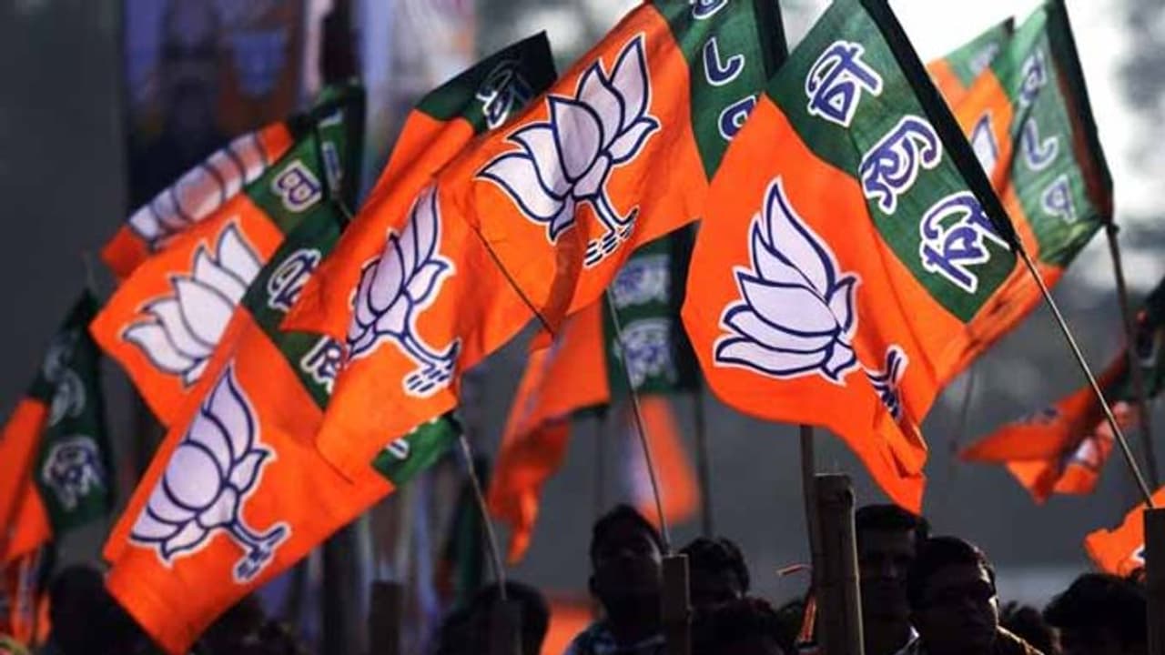 ಬಿಜೆಪಿಗೆ ಮತ್ತೆ ಆಘಾತ: ಪಕ್ಷಕ್ಕೆ ಗುಡ್ ಬೈ ಹೇಳಿದ ಇಬ್ಬರು ನಾಯಕರು..!