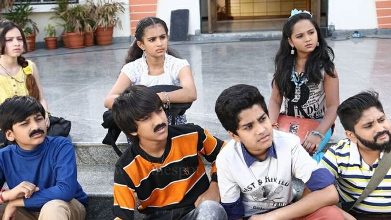 స్టార్ లను అనుకరిస్తోన్న బాలలు!