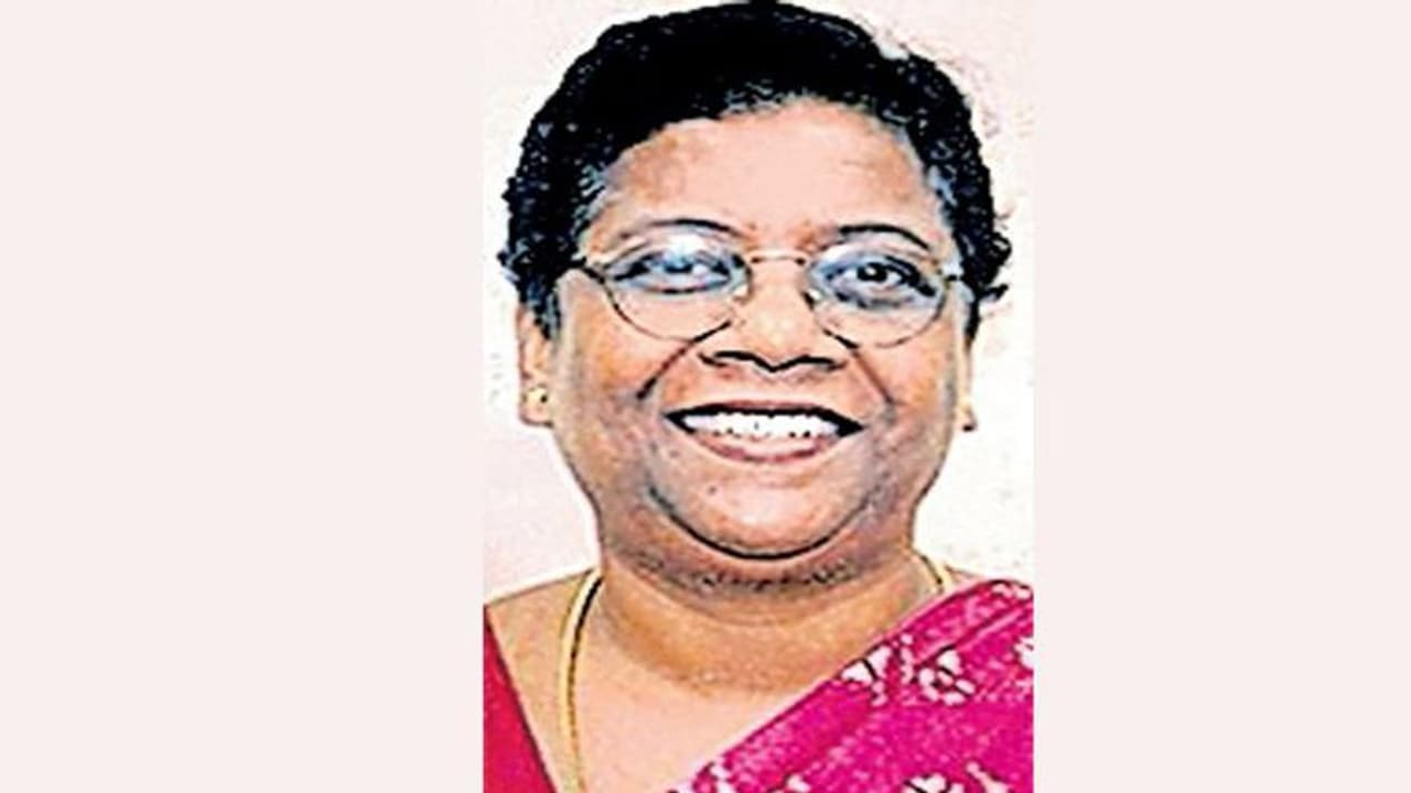 പൂനം ബ്രോധ, കേരള ലക്ഷദ്വീപ് ഇന്ഷുറന്സ് ഓംബുഡ്സ്മാന് പൂനം ബ്രോധ, കേരള ലക്ഷദ്വീപ് ഇന്ഷുറന്സ് ഓംബുഡ്സ്മാന്