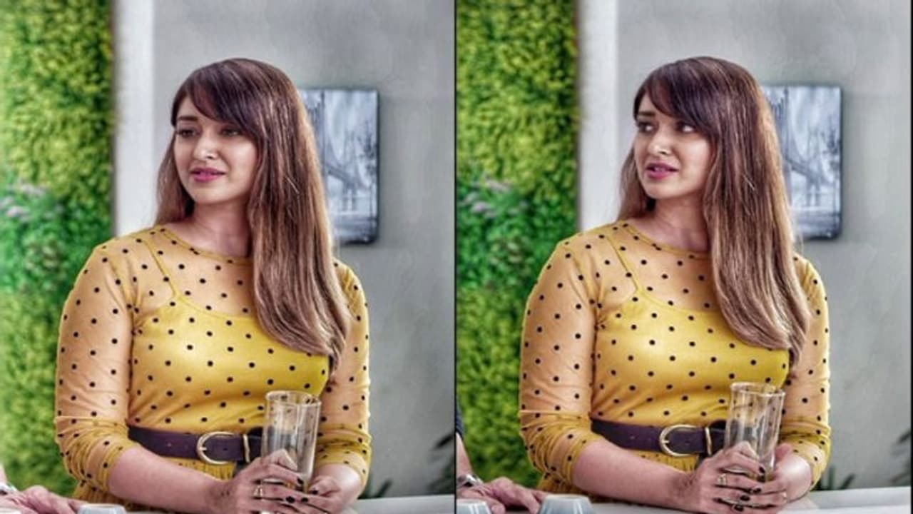 నడుం కోసం ఇలియానా పాట్లు!