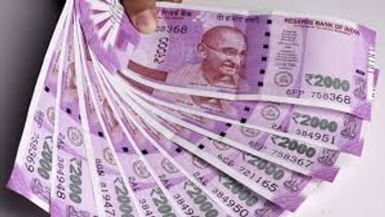 2 ಸಾವಿರ ನೋಟು ಮುದ್ರಣವೇ ಸ್ಥಗಿತ; ಚಲಾವಣೆ ನಿಲ್ಲುತ್ತಾ?