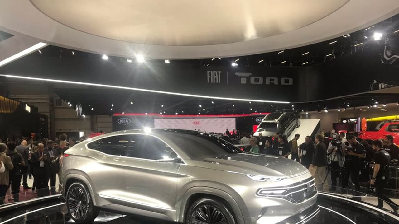 ಹ್ಯುಂಡೈ ಕ್ರೆಟಾ ಪ್ರತಿಸ್ಪರ್ಧಿ ಫಿಯೆಟ್ ಫಾಸ್ಟ್ಬ್ಯಾಕ್ ಕಾರು ಅನಾವರಣ! ಹ್ಯುಂಡೈ ಕ್ರೆಟಾ ಪ್ರತಿಸ್ಪರ್ಧಿ ಫಿಯೆಟ್ ಫಾಸ್ಟ್ಬ್ಯಾಕ್ ಕಾರು ಅನಾವರಣ!