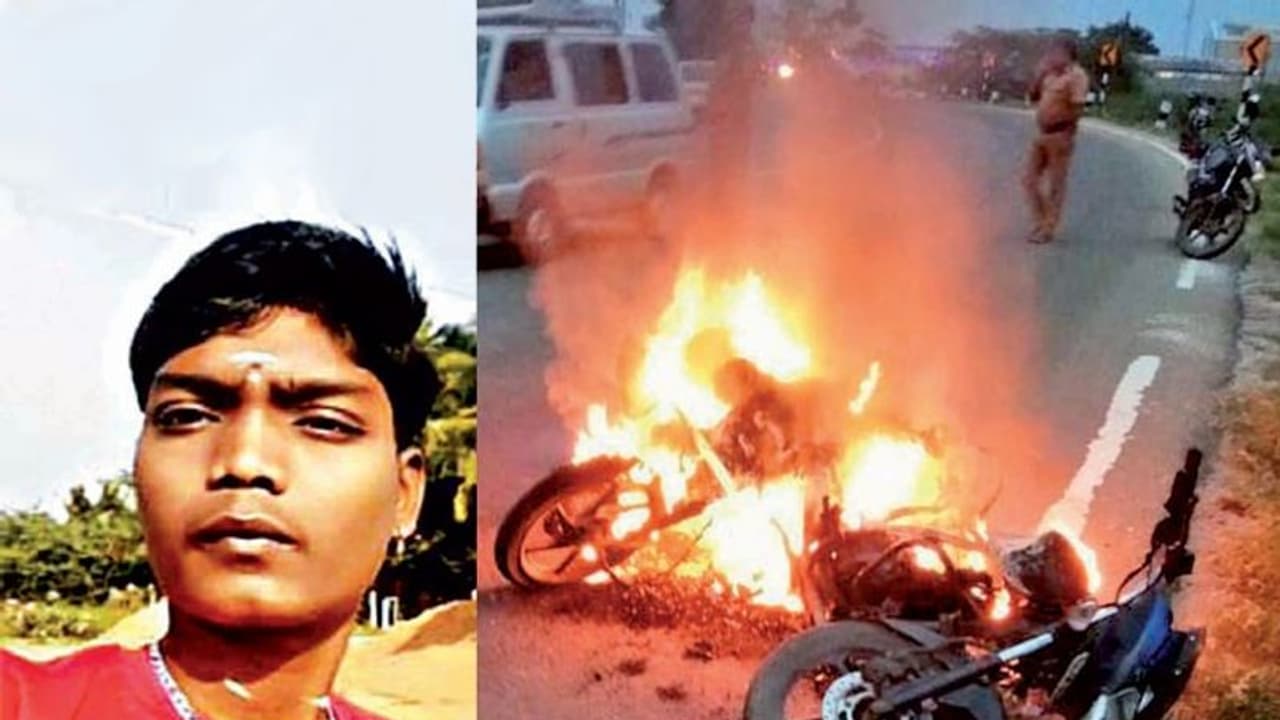 இளைஞரை சரமாரியாக குத்திக் கொன்ற கொடூரக் கும்பல்… நடு ரோட்டில் எரித்து அட்டகாசம்… மதுரையில் வெறிச்செயல்… இளைஞரை சரமாரியாக குத்திக் கொன்ற கொடூரக் கும்பல்… நடு ரோட்டில் எரித்து அட்டகாசம்… மதுரையில் வெறிச்செயல்…