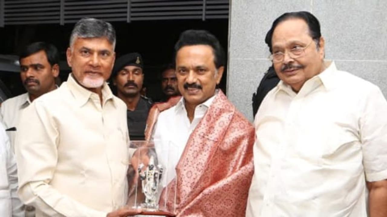 Chandrababu Naidu meets MK Stalin stressing on need to oppose BJP