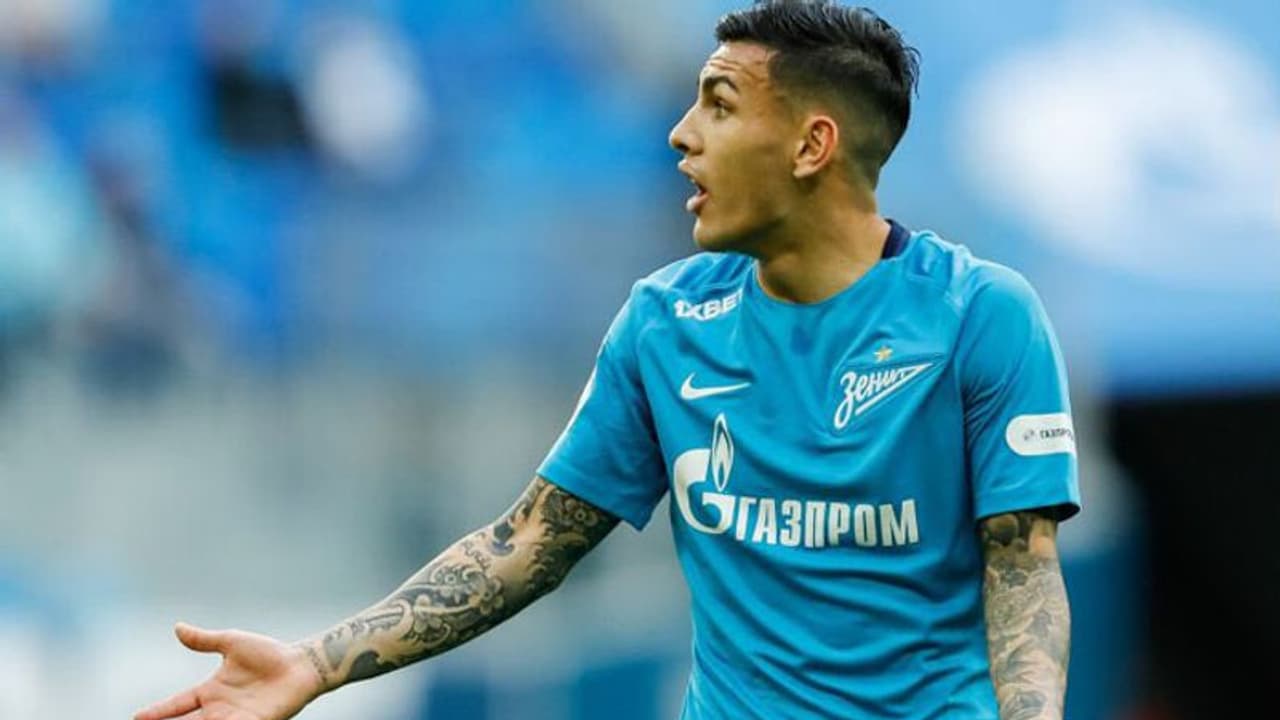 മനപൂര്വം ചുവപ്പ് കാര്ഡ്: പരഡേസ് വിവാദത്തില് വീഡിയോ മനപൂര്വം ചുവപ്പ് കാര്ഡ്: പരഡേസ് വിവാദത്തില് വീഡിയോ