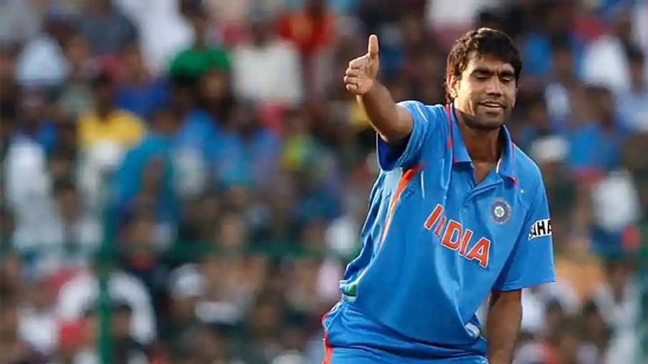 నన్ను చంపడానికి మునాఫ్ పటేల్ కుట్రలు...: క్రికెట్ హిత్ రక్షక్ చీఫ్ నన్ను చంపడానికి మునాఫ్ పటేల్ కుట్రలు...: క్రికెట్ హిత్ రక్షక్ చీఫ్