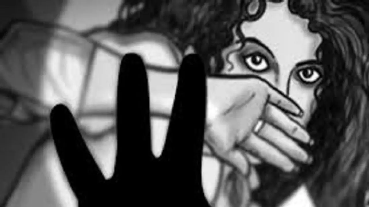 यूपी के मुजफ्फरनगर में 16 साल की नाबालिग से रेप यूपी के मुजफ्फरनगर में 16 साल की नाबालिग से रेप