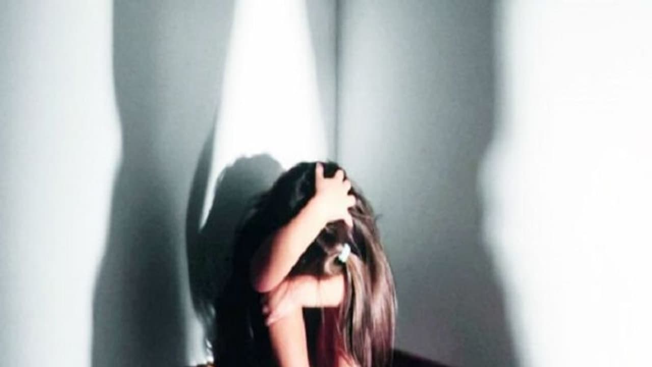 తొమ్మిదేళ్ల చిన్నారిపై కానిస్టేబుల్ అభ్యర్థి అత్యాచారం... తొమ్మిదేళ్ల చిన్నారిపై కానిస్టేబుల్ అభ్యర్థి అత్యాచారం...