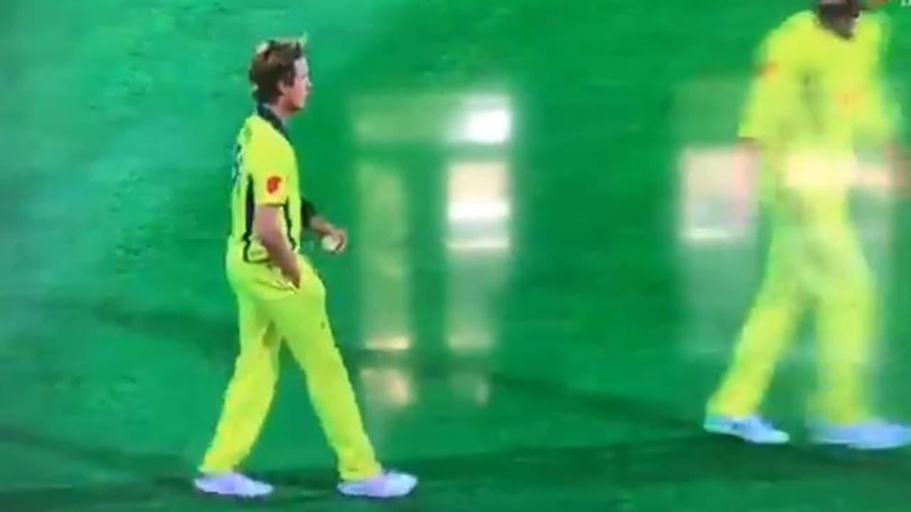 ಆಸ್ಟ್ರೇಲಿಯಾ ತಂಡದಿಂದ ಮತ್ತೊಂದು ಬಾಲ್ ಟ್ಯಾಂಪರಿಂಗ್? ಆಸ್ಟ್ರೇಲಿಯಾ ತಂಡದಿಂದ ಮತ್ತೊಂದು ಬಾಲ್ ಟ್ಯಾಂಪರಿಂಗ್?