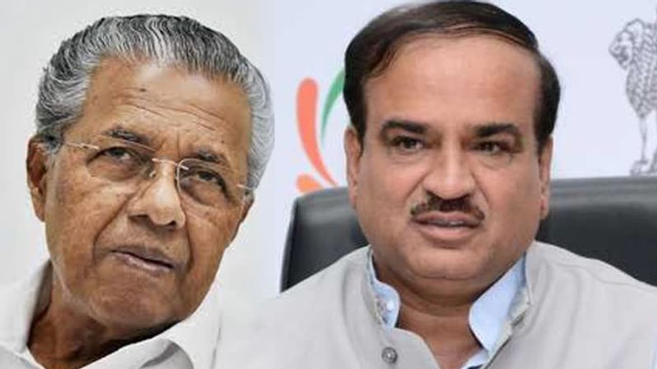 അനന്ത് കുമാറിന്റെ അകാല വിയോഗം ഏറെ ദു:ഖിപ്പിക്കുന്നുവെന്ന് മുഖ്യമന്ത്രി അനന്ത് കുമാറിന്റെ അകാല വിയോഗം ഏറെ ദു:ഖിപ്പിക്കുന്നുവെന്ന് മുഖ്യമന്ത്രി