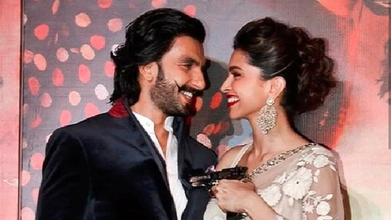 ಲೀಕ್ ಆಯ್ತು ರಣವೀರ್ ದೀಪಿಕಾ ಮದುವೆಯ ಮೆನು: ಇಲ್ಲಿದೆ ಖಾದ್ಯಗಳ ವಿವರ ಲೀಕ್ ಆಯ್ತು ರಣವೀರ್ ದೀಪಿಕಾ ಮದುವೆಯ ಮೆನು: ಇಲ್ಲಿದೆ ಖಾದ್ಯಗಳ ವಿವರ