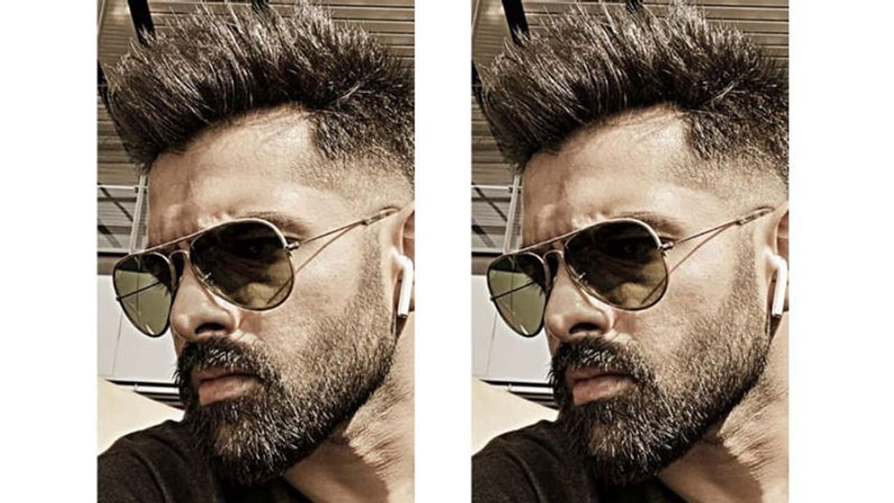 రామ్ కొత్త లుక్: సోషల్ మీడియాలో వెరైటీ కామెంట్స్ రామ్ కొత్త లుక్: సోషల్ మీడియాలో వెరైటీ కామెంట్స్