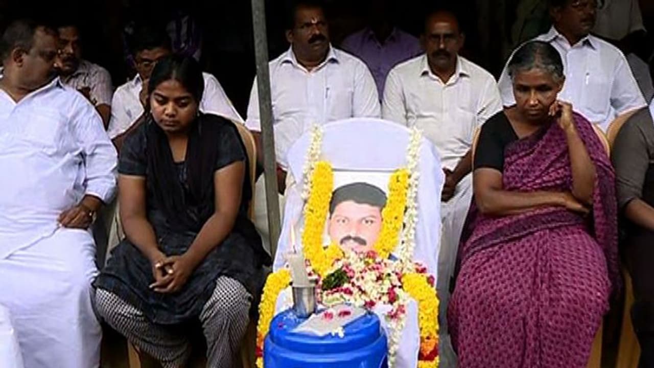 Sanal Kumar death: Family begins indefinite strike against Kerala govt