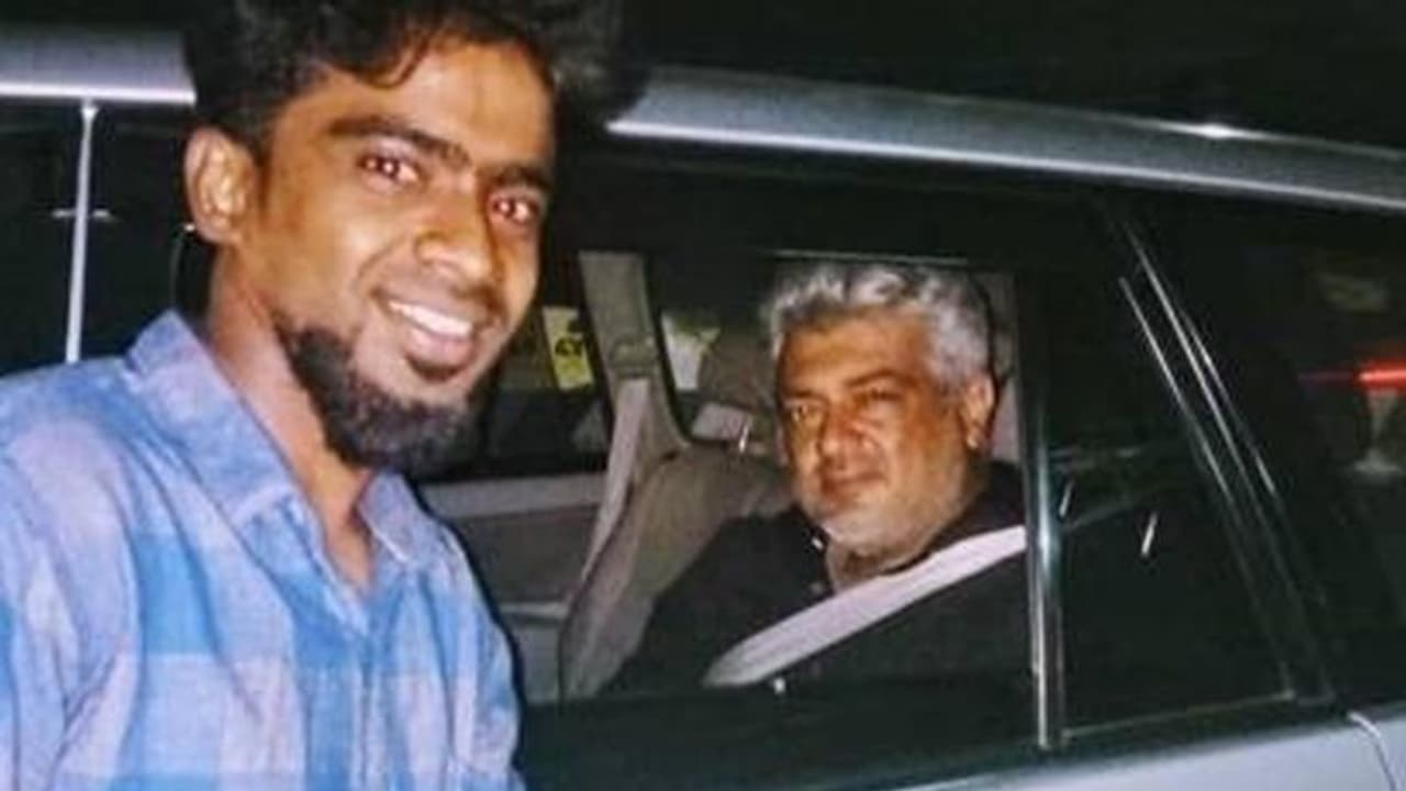 అజిత్ ని వెంబడిస్తూ వచ్చి.. ఏం చేశాడో తెలుసా..? అజిత్ ని వెంబడిస్తూ వచ్చి.. ఏం చేశాడో తెలుసా..?