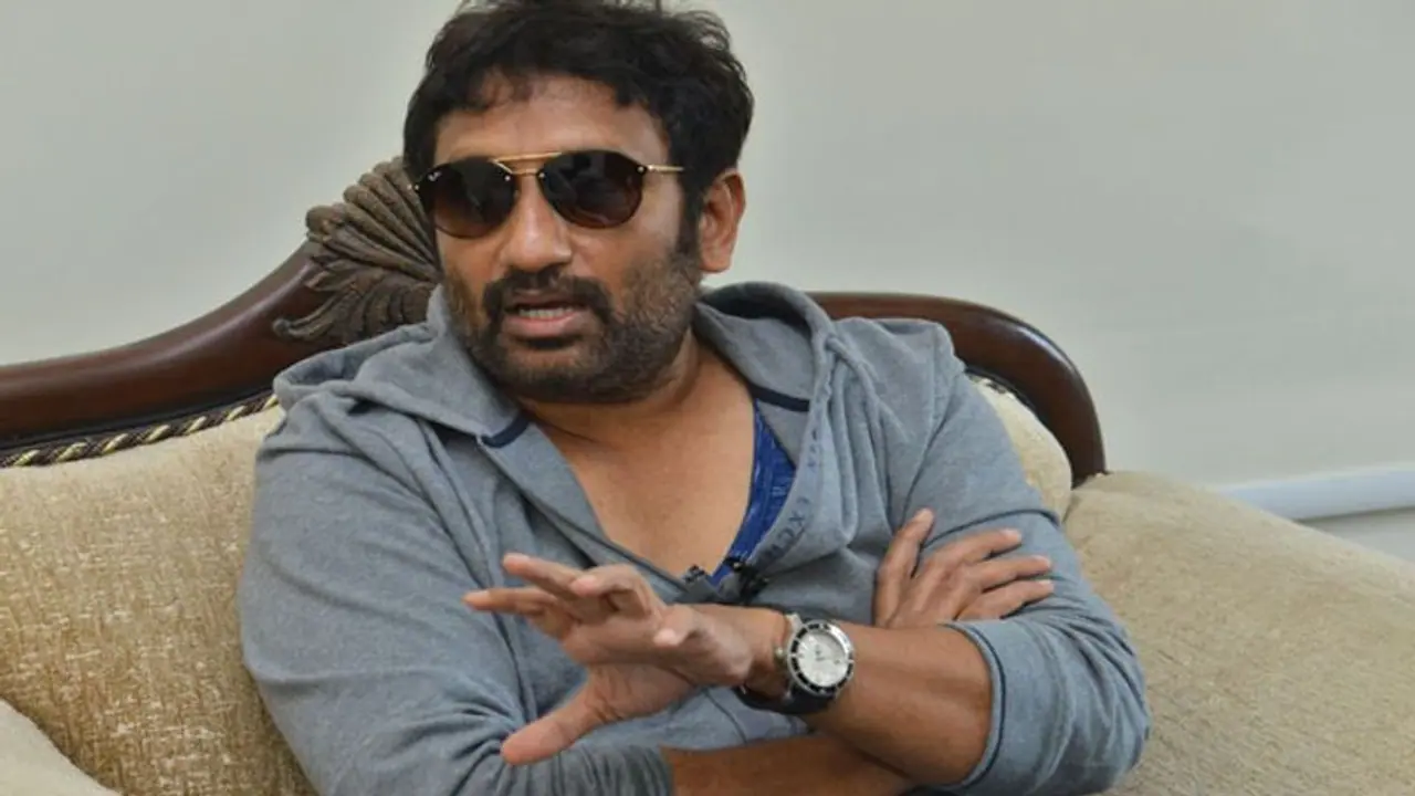 తప్పు మీద తప్పు.. అందుకే గ్యాప్ తీసుకున్నా : శ్రీనువైట్ల తప్పు మీద తప్పు.. అందుకే గ్యాప్ తీసుకున్నా : శ్రీనువైట్ల