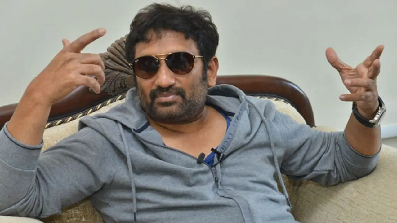  Srinu Vaitla: విడాకుల కోసం కోర్టును ఆశ్రయించిన శ్రీనువైట్ల భార్య?!