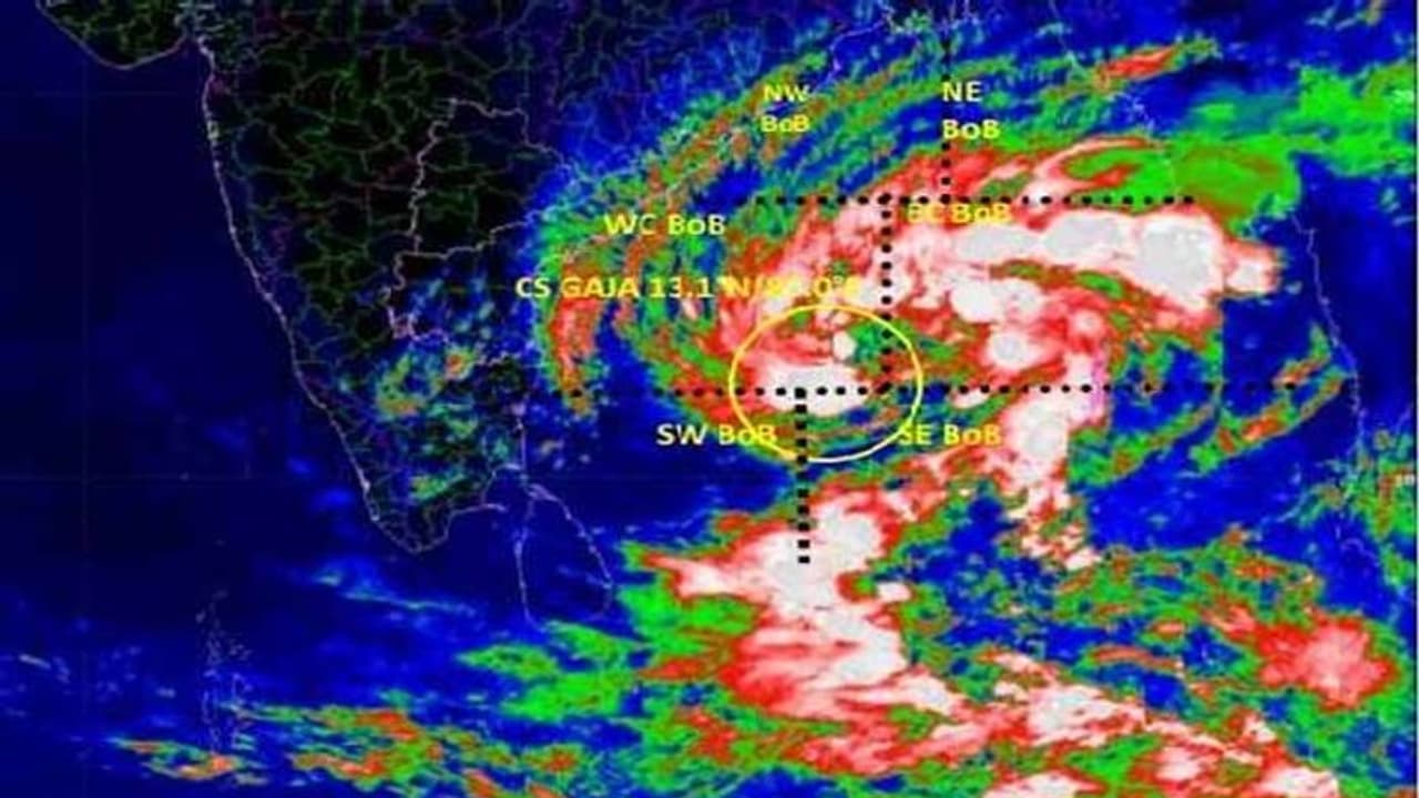 Cyclone Gaja picks up speed, to make landfall in Tamil Nadu by evening