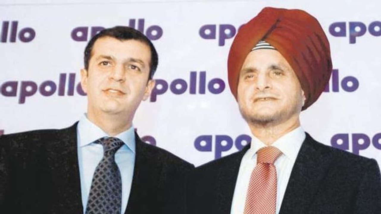 లాభాల్లేకున్నా హై అలవెన్సులా? అపొలో టైర్స్ ఎండీగా నీరజ్కు మదుపర్లు నో లాభాల్లేకున్నా హై అలవెన్సులా? అపొలో టైర్స్ ఎండీగా నీరజ్కు మదుపర్లు నో