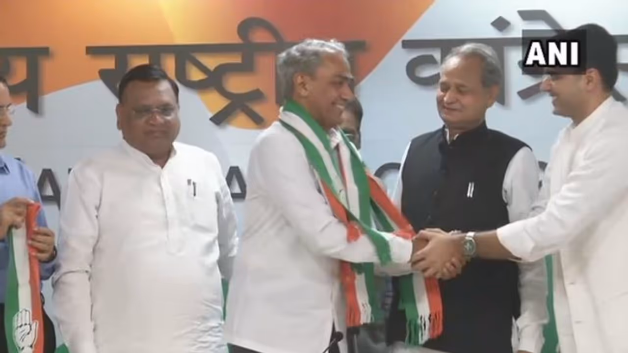 #Semifinals18: BJP’s Harish Meena joins Congress ahead of Rajasthan polls #Semifinals18: BJP’s Harish Meena joins Congress ahead of Rajasthan polls
