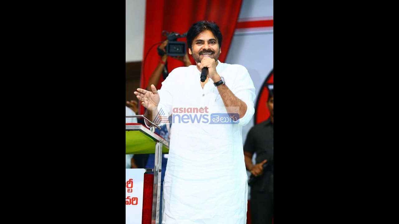 సీఎంకు సిగ్గులేదు, ప్రతిపక్షనేతకు దమ్ములేదు:పవన్ కళ్యాణ్ సీఎంకు సిగ్గులేదు, ప్రతిపక్షనేతకు దమ్ములేదు:పవన్ కళ్యాణ్