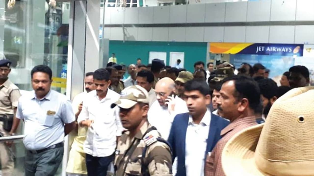 ದಕ್ಷಿಣ ಭಾರತ ಗೆಲ್ಲಲು ಬಿಜೆಪಿಗೆ ಅಯ್ಯಪ್ಪ ಅಸ್ತ್ರ ದಕ್ಷಿಣ ಭಾರತ ಗೆಲ್ಲಲು ಬಿಜೆಪಿಗೆ ಅಯ್ಯಪ್ಪ ಅಸ್ತ್ರ