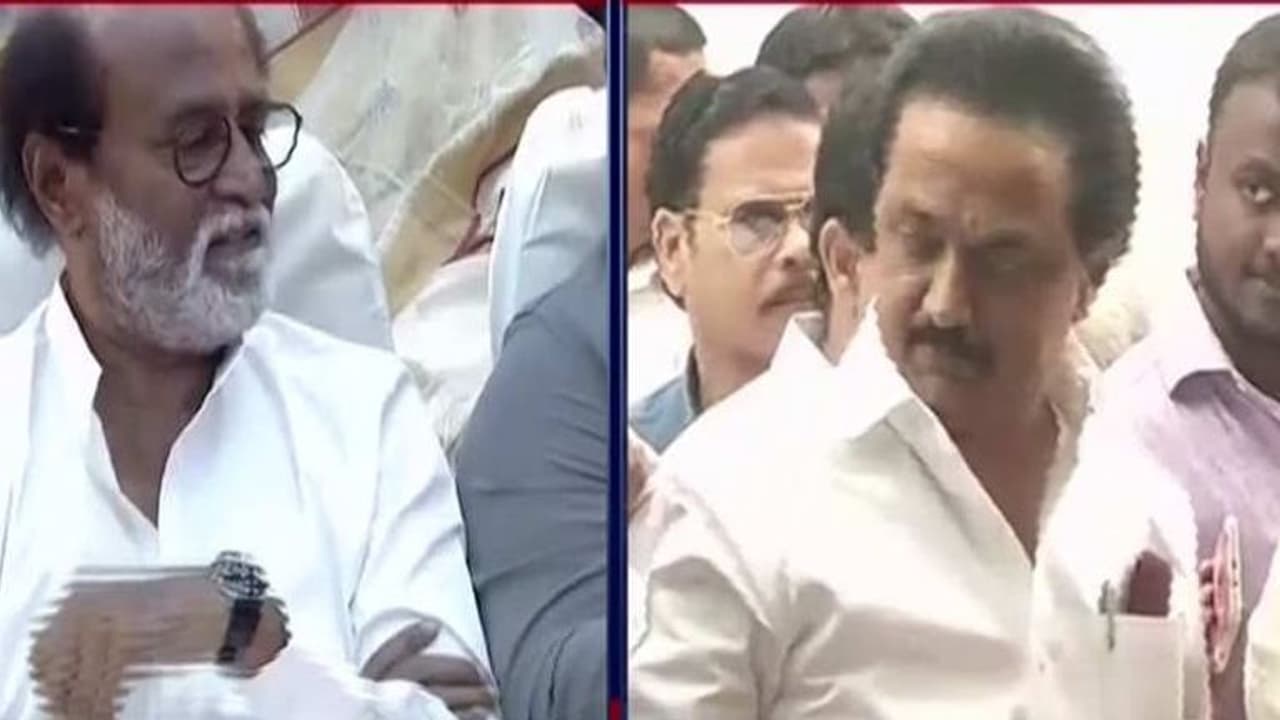 ரஜினியை சமாளிப்பது எப்படி? அறிவாலயத்தில் ஸ்டாலின் நடத்திய ரகசிய ஆலோசனை! ரஜினியை சமாளிப்பது எப்படி? அறிவாலயத்தில் ஸ்டாலின் நடத்திய ரகசிய ஆலோசனை!