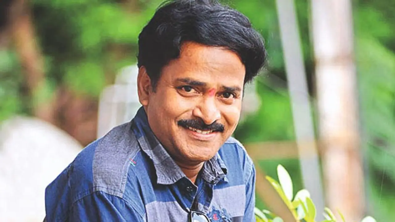 బ్రేకింగ్: హాస్య నటుడు వేణుమాధవ్ ఆరోగ్య పరిస్థితి విషమం! బ్రేకింగ్: హాస్య నటుడు వేణుమాధవ్ ఆరోగ్య పరిస్థితి విషమం!