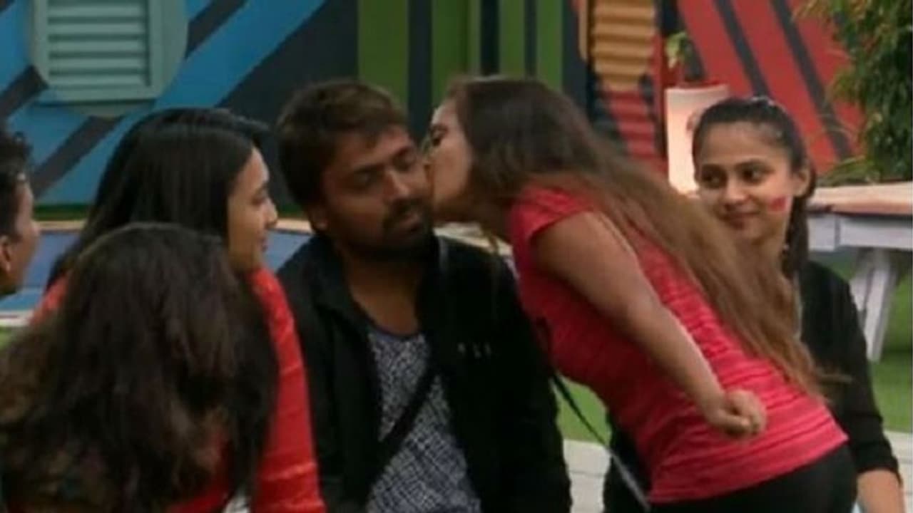 ಬಿಗ್‌ಬಾಸಲ್ಲಿ ಮುತ್ತಿನ ಗಮ್ಮತ್ತು ಹೇಗಿತ್ತು ಗೊತ್ತಾ?