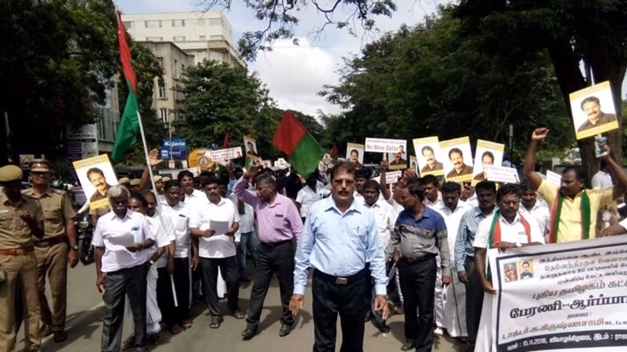 பள்ளர் ஜாதி எஸ்சி பட்டியலில் வராது …. அடித்துச் சொல்லும் டாக்டர் கிருஷ்ணசாமி… பள்ளர் ஜாதி எஸ்சி பட்டியலில் வராது …. அடித்துச் சொல்லும் டாக்டர் கிருஷ்ணசாமி…