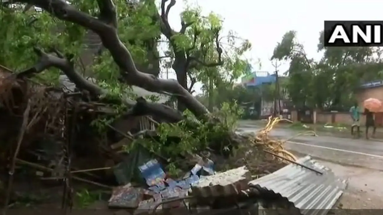 चक्रवातीय तूफान ‘गज’ तमिलनाडु पहुंचा