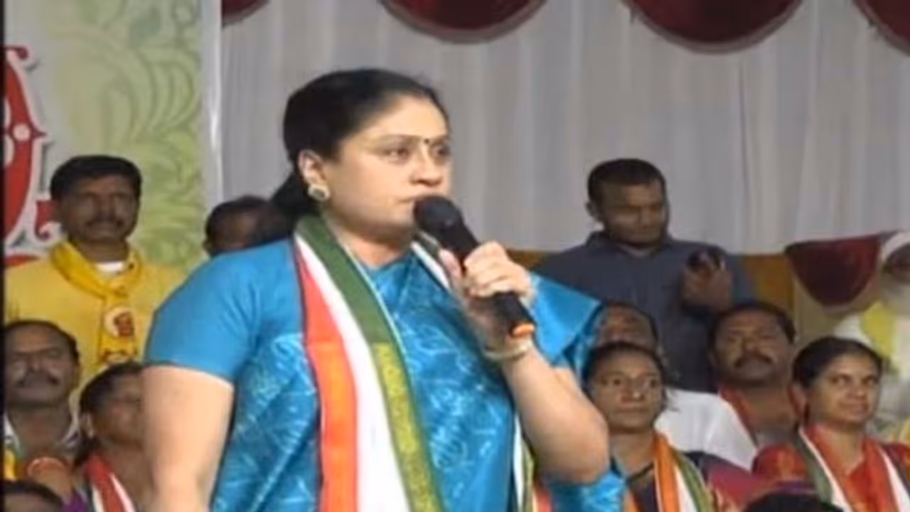 ఎన్డీయేకు ప్రజల తీర్పు.. సరైందో కాదో కాలమే చెబుతుంది: విజయశాంతి